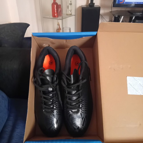 Jott football shoes size 41