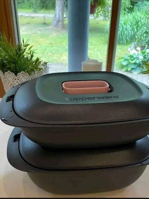 Tupperware Γουρμέ σερβέρ 1,3 λτ και 2 λτ καινούργιο