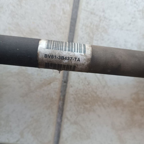 Left half shaft for Ford Focus '11-'14 1000cc like new