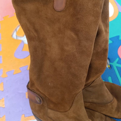 Leather suede brown boots size 42 like new knee-high
