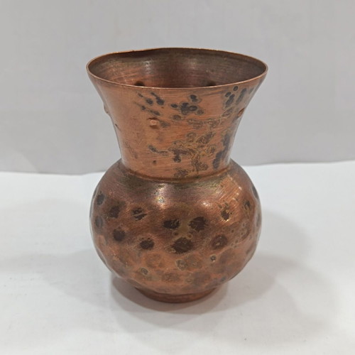 Handmade Copper Vase vintage like new, hammered art