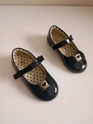 Moschino baby ballerina shoes used size 21