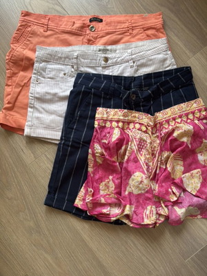 Shorts like new, pack of 4, various sizes and designs