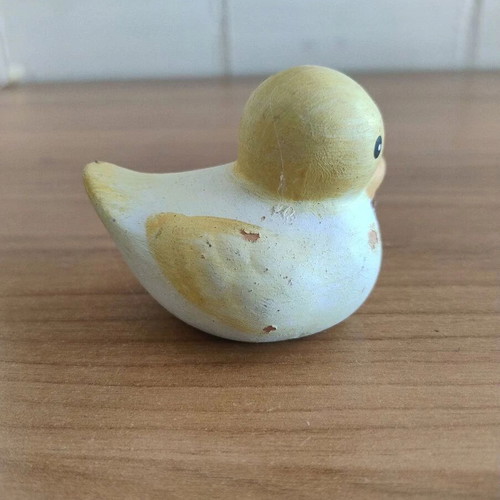 Ceramic duck figurine like new
