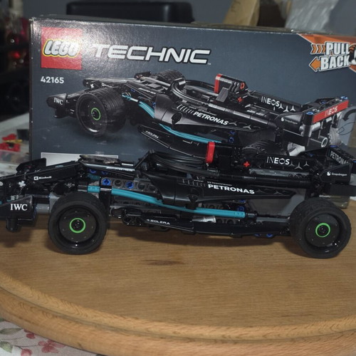 LEGO Technic Mercedes-AMG F1 W14 E Performance Pull-Back used, 240 pieces