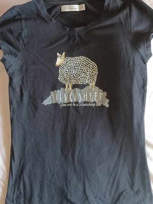 Bershka black T-shirt with design and rhinestones size M used