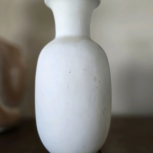 White Sifnos porcelain vase like new