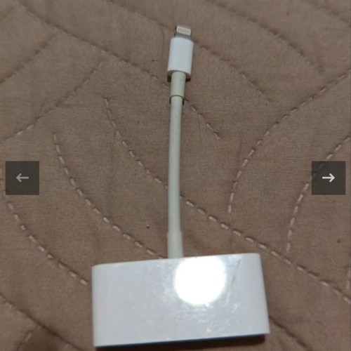 Apple Lightning to VGA adapter used, genuine