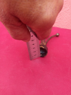 Metal finial