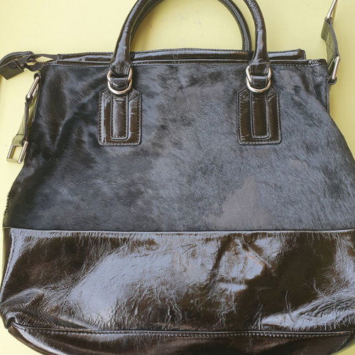 D&G shoulder bag like new, black
