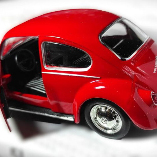 VW Beetle 1:32 (RMZ City)