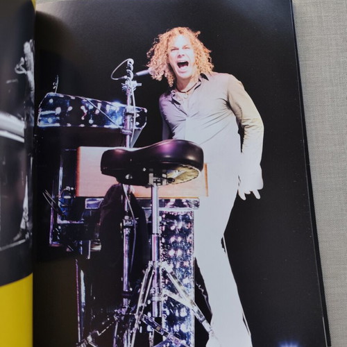 Bon Jovi autobiography like new, English