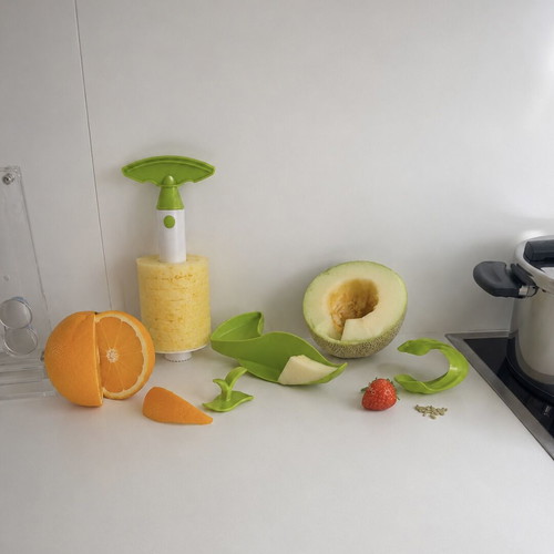 Vacu Vin Fruit Cutting Set like new