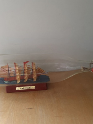 Vintage ship in a bottle decoration 30cm like new
