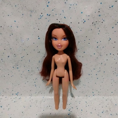 Bratz Twinz Phoebe nude doll used with flaws