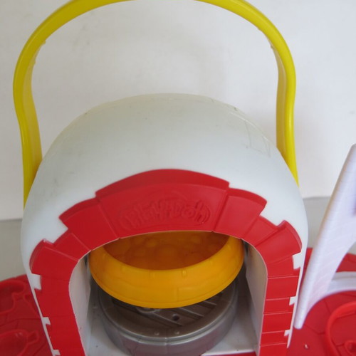 Play-Doh Pizza Oven used, main device