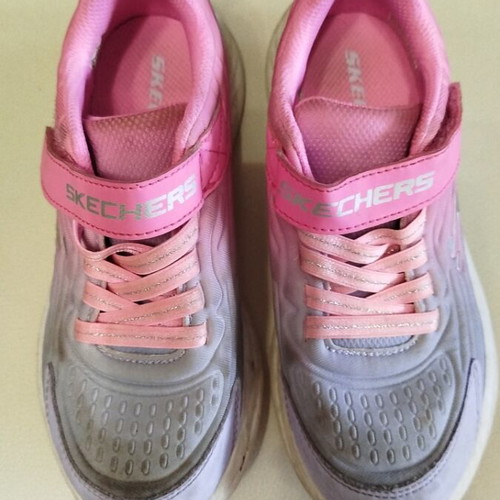 Skechers athletic shoes for girls size 32 like new, pink and purple