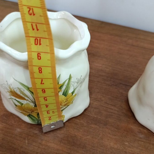 Ceramic flowerpots used, set of two