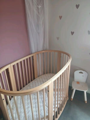 Κούνια Stokke σαν καινούργιο με στρώμα