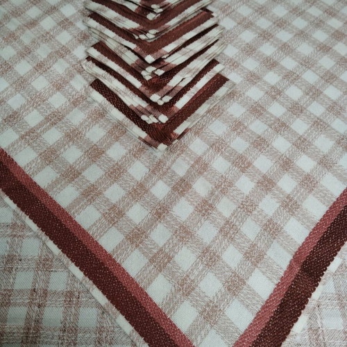 Tablecloth set 1.70x1.30, 0.80x0.80 centerpiece and 8 napkins new with handmade lace