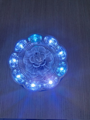 Light effect device with white light, new, battery operated