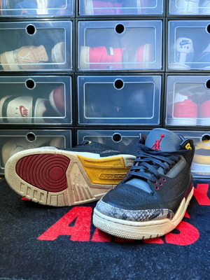Jordan Retro 3 Animal Instict sneakers used, size 41