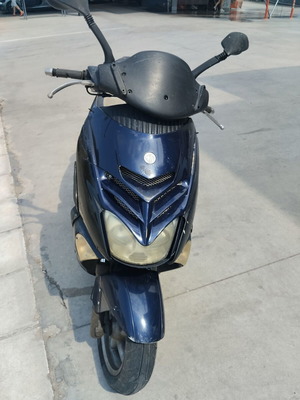Aprilia Leonardo 300 scooter used, good condition