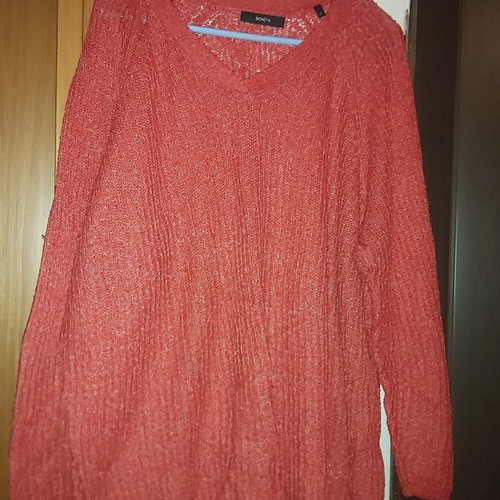 Plus size knitted sweater red XL like new