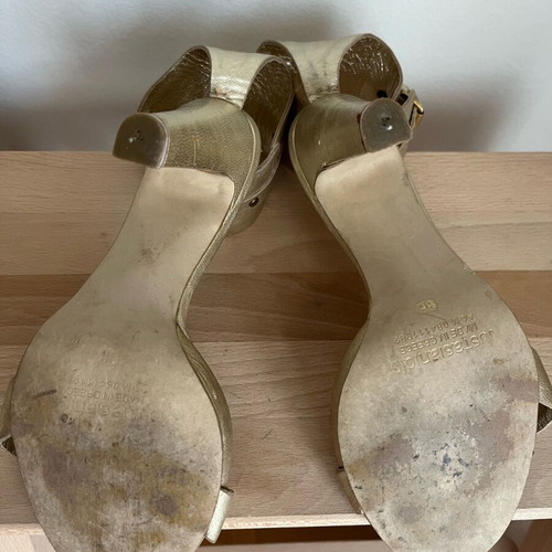 Leather sandals used, gold color, 10 cm heel, size 36