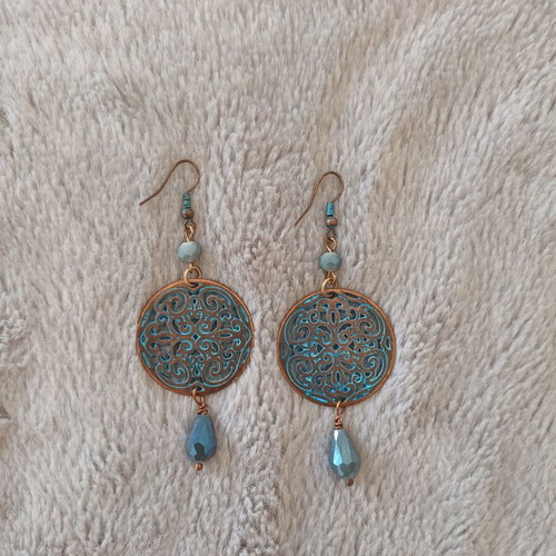 Earrings hanging bronze like new, blue