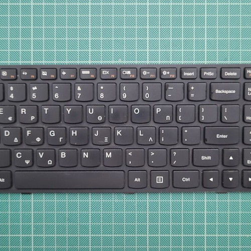 Laptop keyboard for Lenovo IdeaPad G500 series used, black