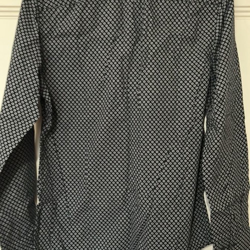 Forever 21 Medium shirt new black