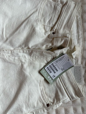 H&M skinny jeans white new with tags size XS