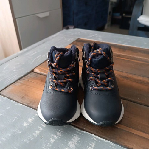 Sfera mountain boots for boy new, size 23