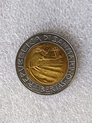 Κέρμα Άγιος Μαρίνος 500 Lire 1985 μεταχειρισμένο, διμεταλλικό EC-25