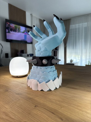 Kaido controller stand for PS5 and Xbox