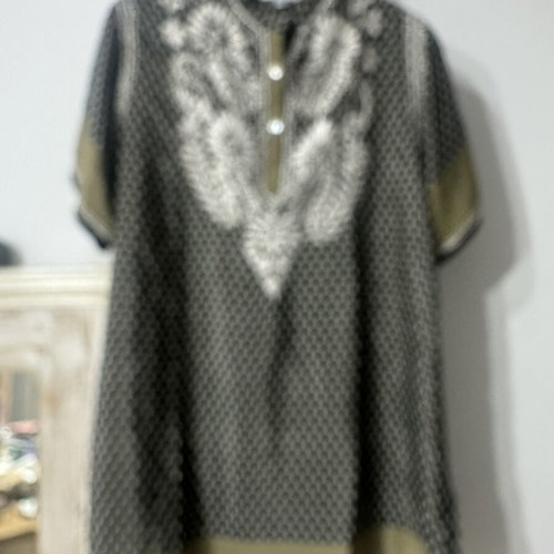 Ble Resort Collection short-sleeve blouse with embroidery, black