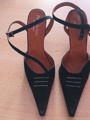 Women's black pumps size 37, almost new