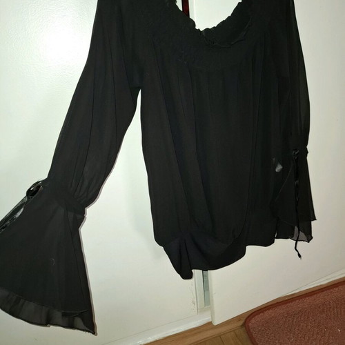 Peasant blouse like new, black, size M