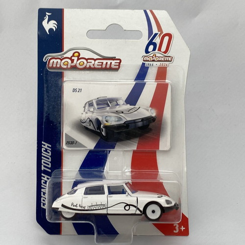 Majorette Citroen DS 21 French Touch toy car 1:64 scale new, sealed