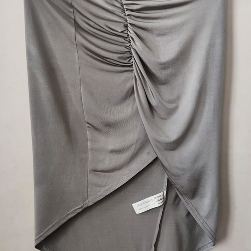 Boohoo skirt new, size M UK 12, silver elastic fabric