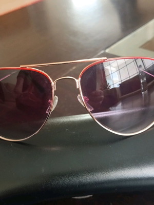 Sunglasses like new, black and red