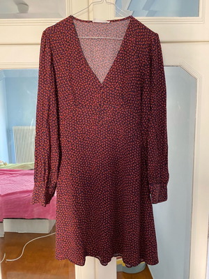 Mango floral dress like new with honeycomb detail