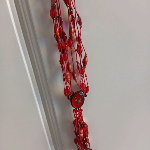 Necklace with red stone like new