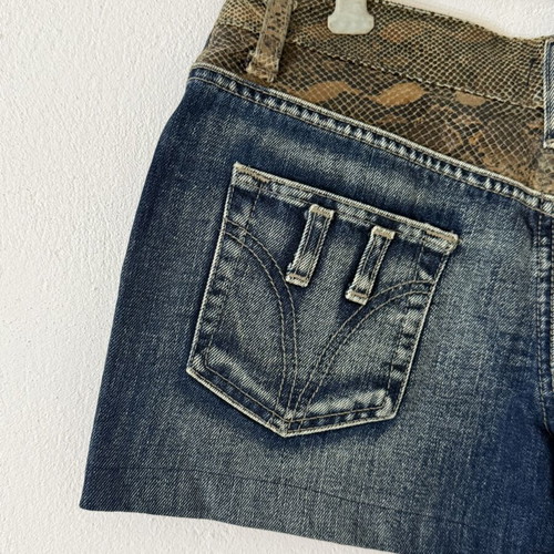 Dolce & Gabbana snakeprint washed mini jean shorts XS/S like new