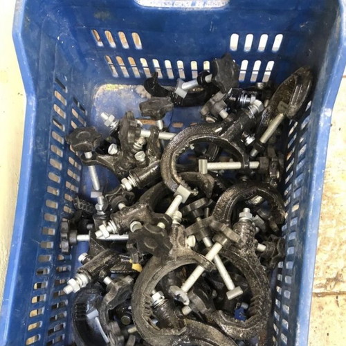 Cast iron c-clamp holder in good condition