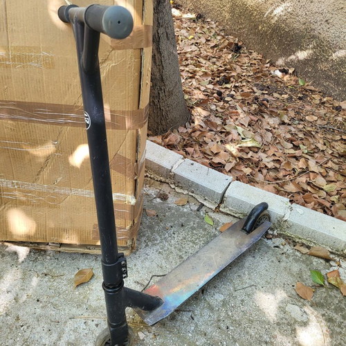 Freestyle Stunt Scooter used, ideal for tricks and skate parks