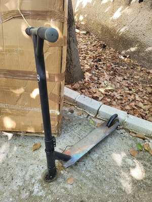 Freestyle Stunt Scooter used, ideal for tricks and skate parks