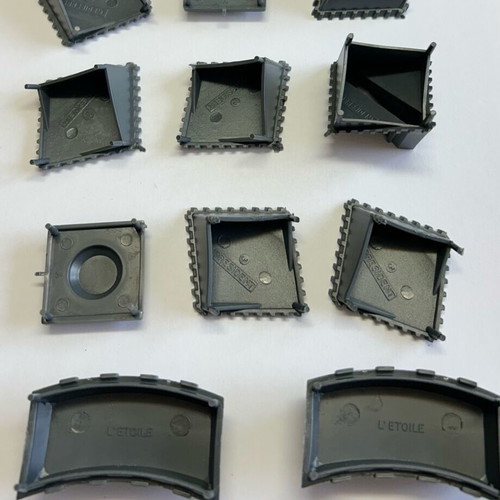 MB Games Hotel parts used, 11 roofs and 11 building bases