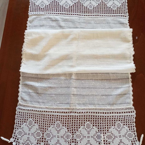 Ivory table runners set with handmade lace, new